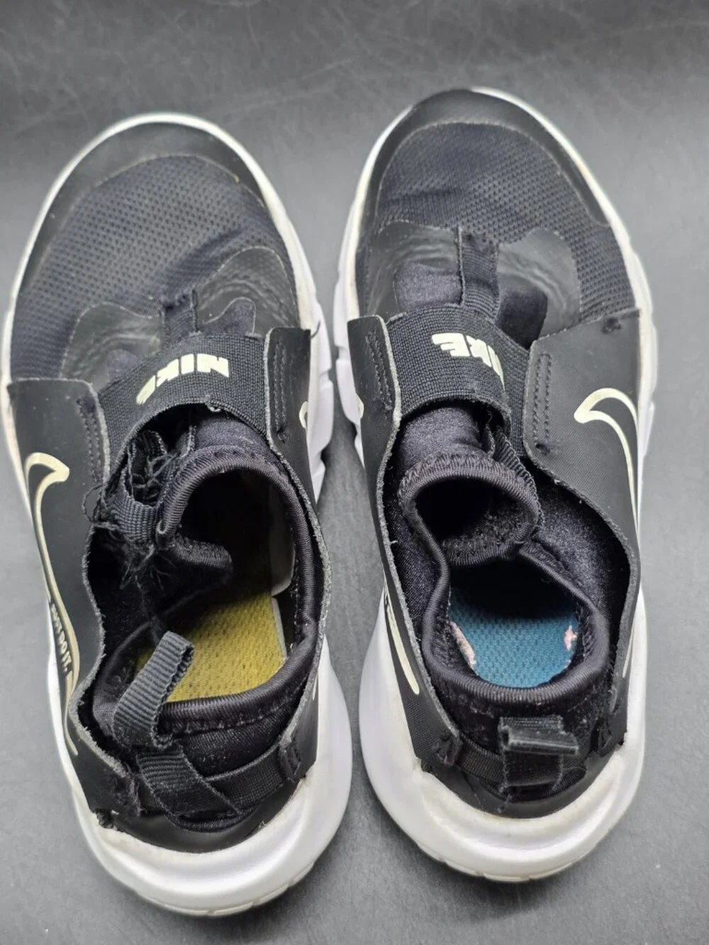 Nike Flex Runner 2 Shoes Kids Size 1 Slip On Running Sneakers DJ6040-002 Damage